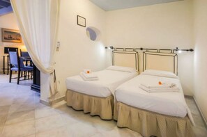 1 camera, Wi-Fi, lenzuola