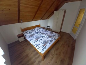 3 chambres, accĂšs Internet