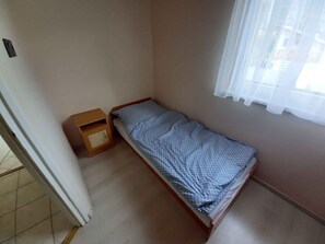 3 bedrooms, Internet