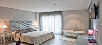 Alix Boutique Hotel