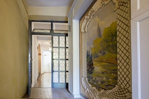 Interior - GetTheKey S. Stefano Apartment (Bologna)