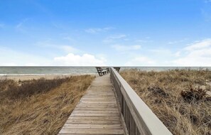 Beach nearby, sun-loungers - Walk to your Private Beach-  NEW AMENITIES!  Modern Coastal Charm Awaits you! (Sandwich)