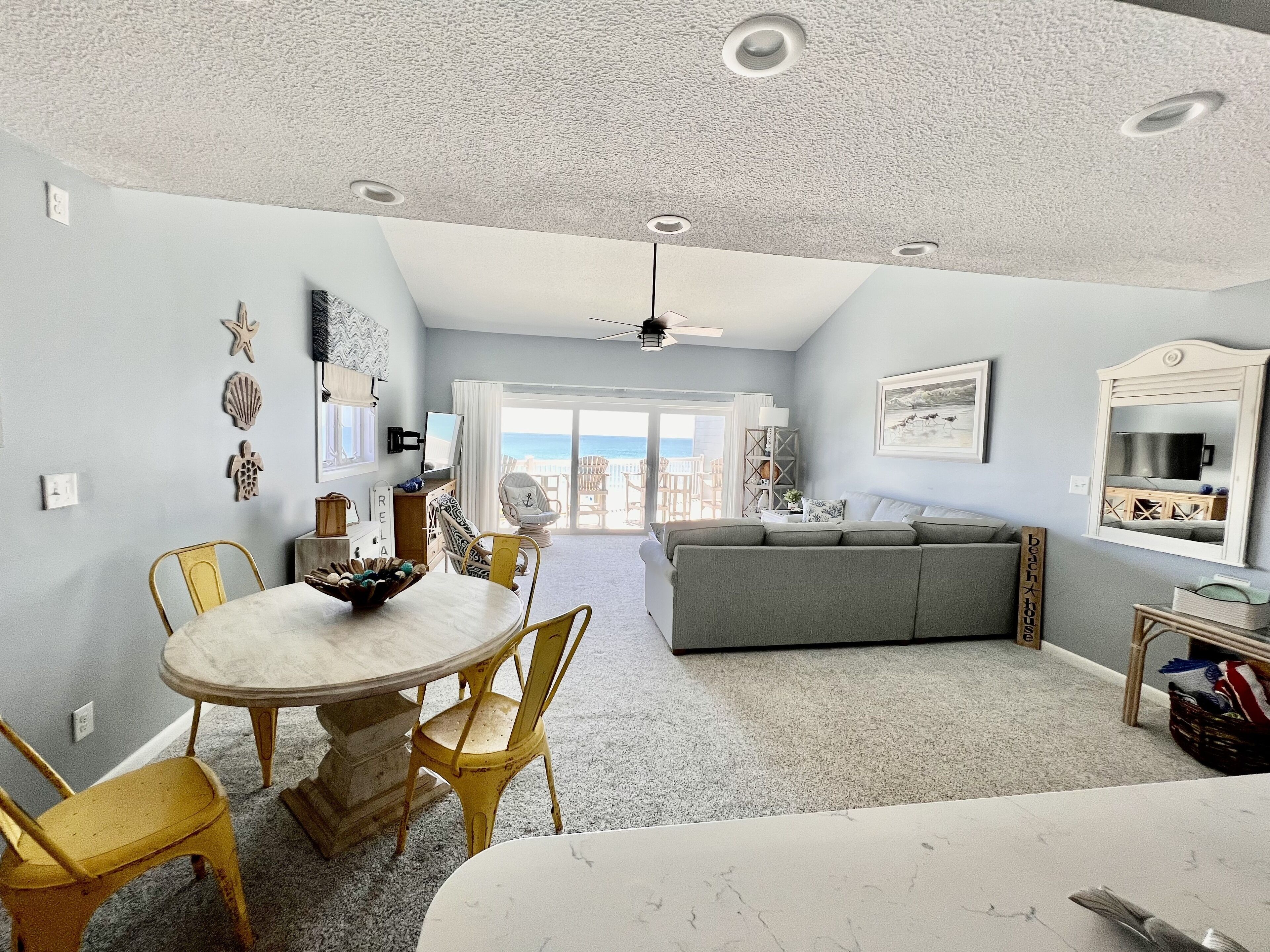 Smart-TV og DVD-spiller