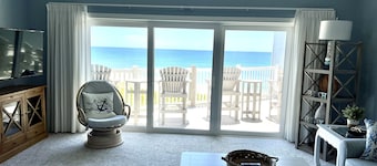 Oceanfront 2 bedroom 2 bath condo, beautifully decorated and maintained