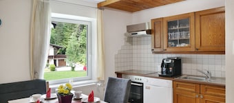 Pet-friendly Apartment "Mark" with Mountain View & Balcony