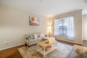 Älytelevisio, työhuone