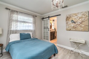 4 bedrooms, WiFi, bed sheets