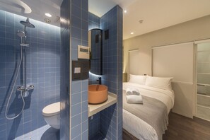 The Good Room | Bathroom | Shower, rainfall showerhead, free toiletries, hair dryer - The Great Madras by Hotel Calmo (Singapore)