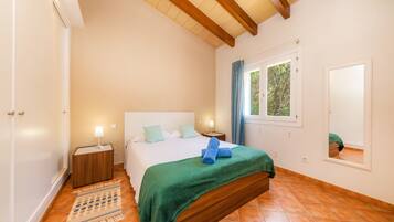 2 chambres, bureau, fer et planche Ă repasser, Wi-Fi gratuit