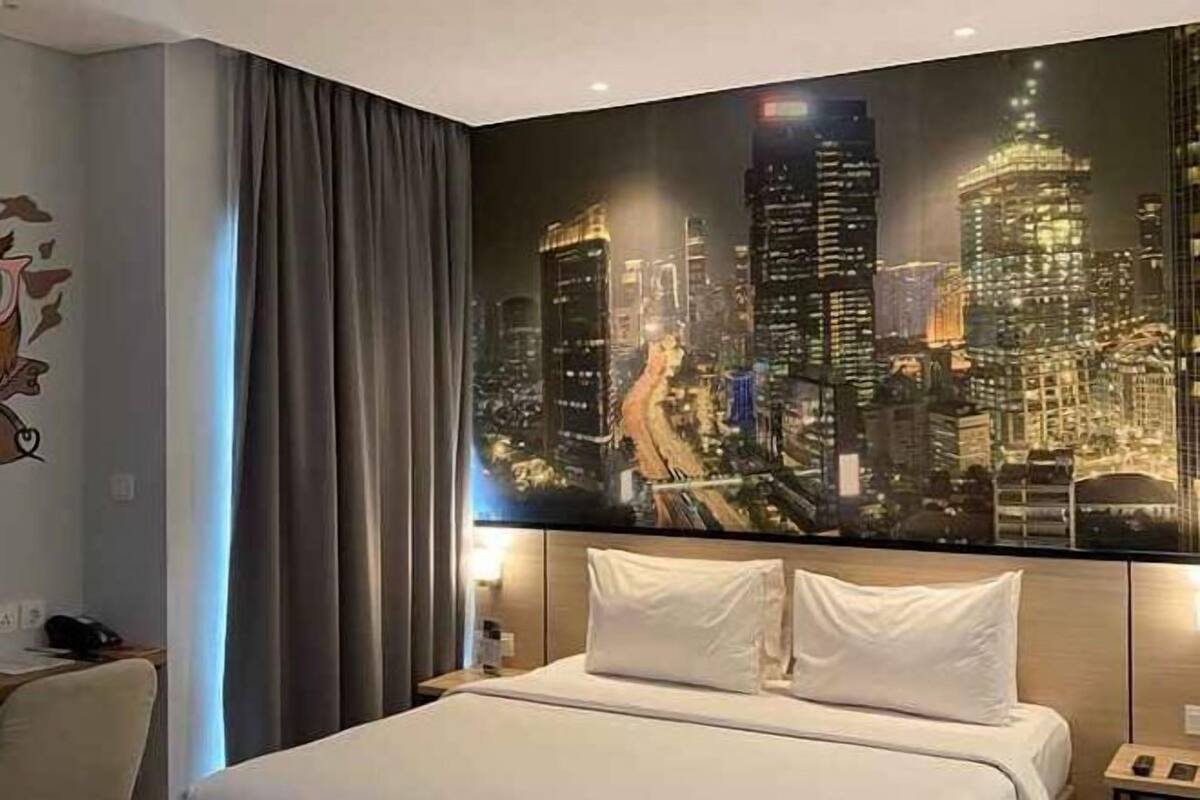 1 bedroom, desk, free WiFi, bed sheets