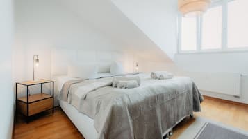 2 Schlafzimmer, Reisekinderbett, WLAN, Bettwäsche