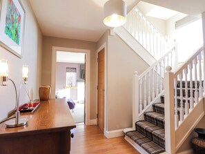 كوخ | المنشأة من الداخل