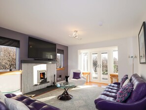 Cottage | Living area - 3 Croftside (Aviemore)