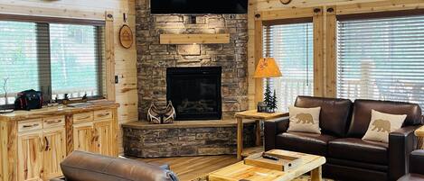 Smart TV, lareira, pebolim