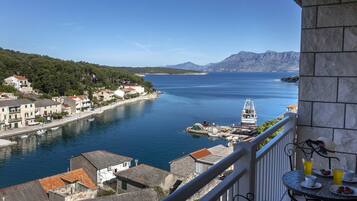 Apartment (Two bedroom apartment with balcony) | Balcony