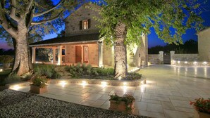 Villa | Terrein van de accommodatie