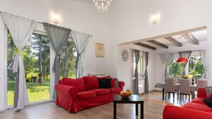 Unclassified image, 5 of 45, button - Villa Kristina (Pazin)