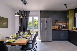 Biệt thự | Bếp riêng