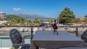 Terrace/patio - Hotel Golden (Ksamil)