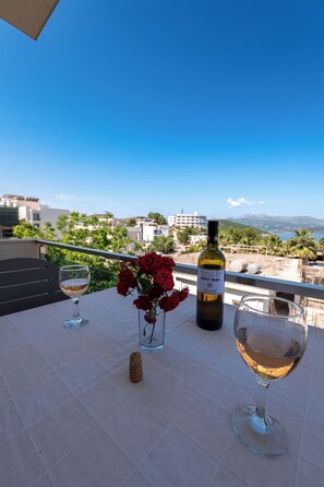 Terrace/patio - Hotel Golden (Ksamil)