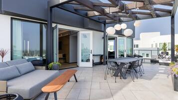 Presidential Suite, Accessible, Bathtub | Premium bedding, down comforters, minibar, in-room safe