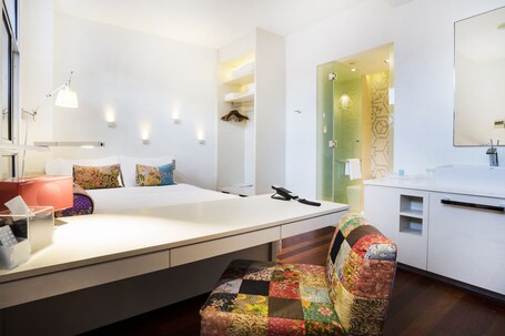 The Daulat by Hotel Calmo - Image 35