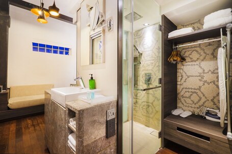 The Daulat by Hotel Calmo - Image 6