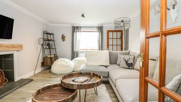 Cottage | Living room