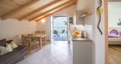 Ferienwohnung mit Pool, Nähe Kalterer See