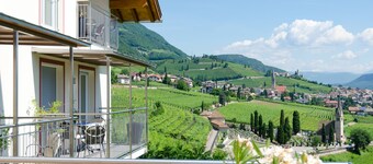 Ferienwohnung mit Pool, Nähe Kalterer See