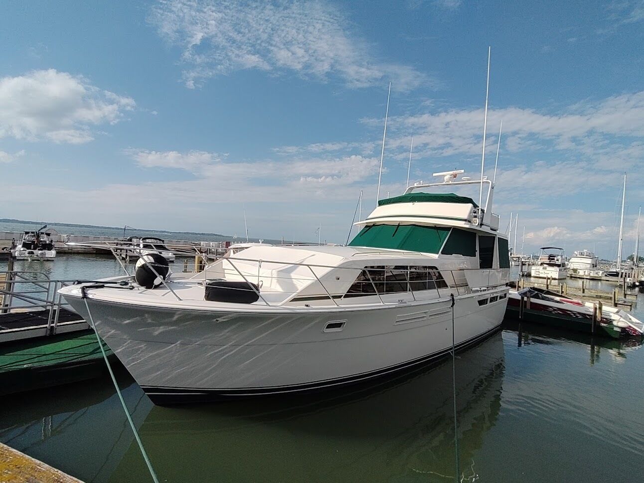 Lake Erie Haven - 50' yacht with charter option