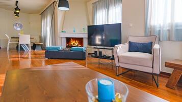 TV, DVD player, stereo