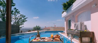 Villa Politia Luxury Villa with a Spectacular City View