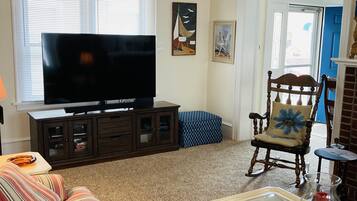 Smart-tv en een open haard