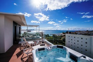 Lägenhet Panoramic - 1 sovrum - bubbelpool - havsutsikt | Privat bubbelpool