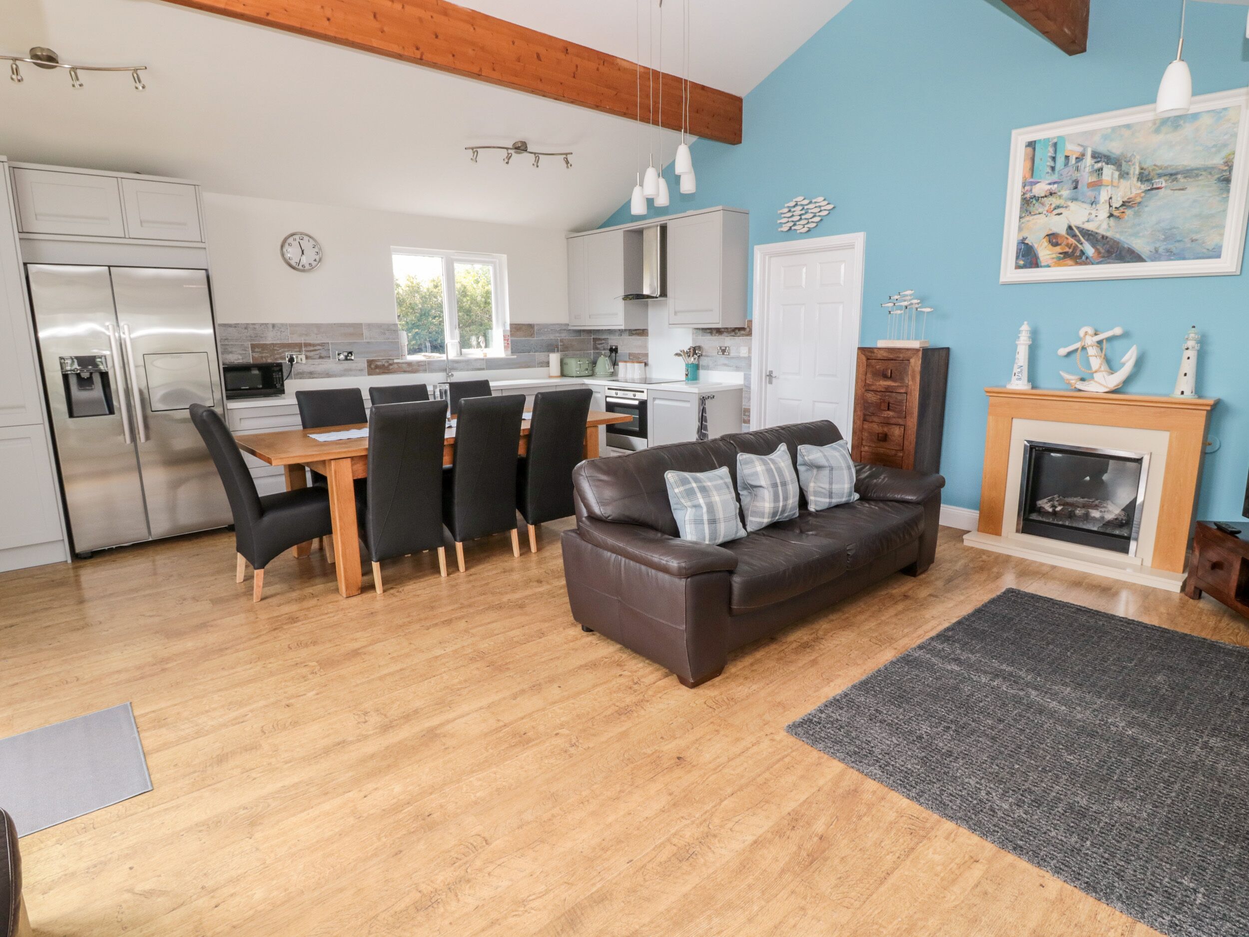 Cottage | Interior
