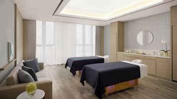 Couples treatment room(s), body treatments, aromatherapy, body scrubs