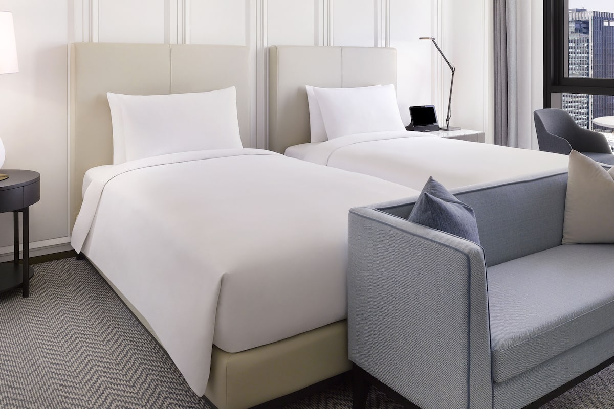1 bedroom, premium bedding, down comforters, in-room safe