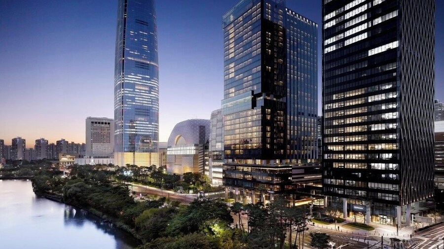 Sofitel Ambassador Seoul Hotel & Serviced Residences