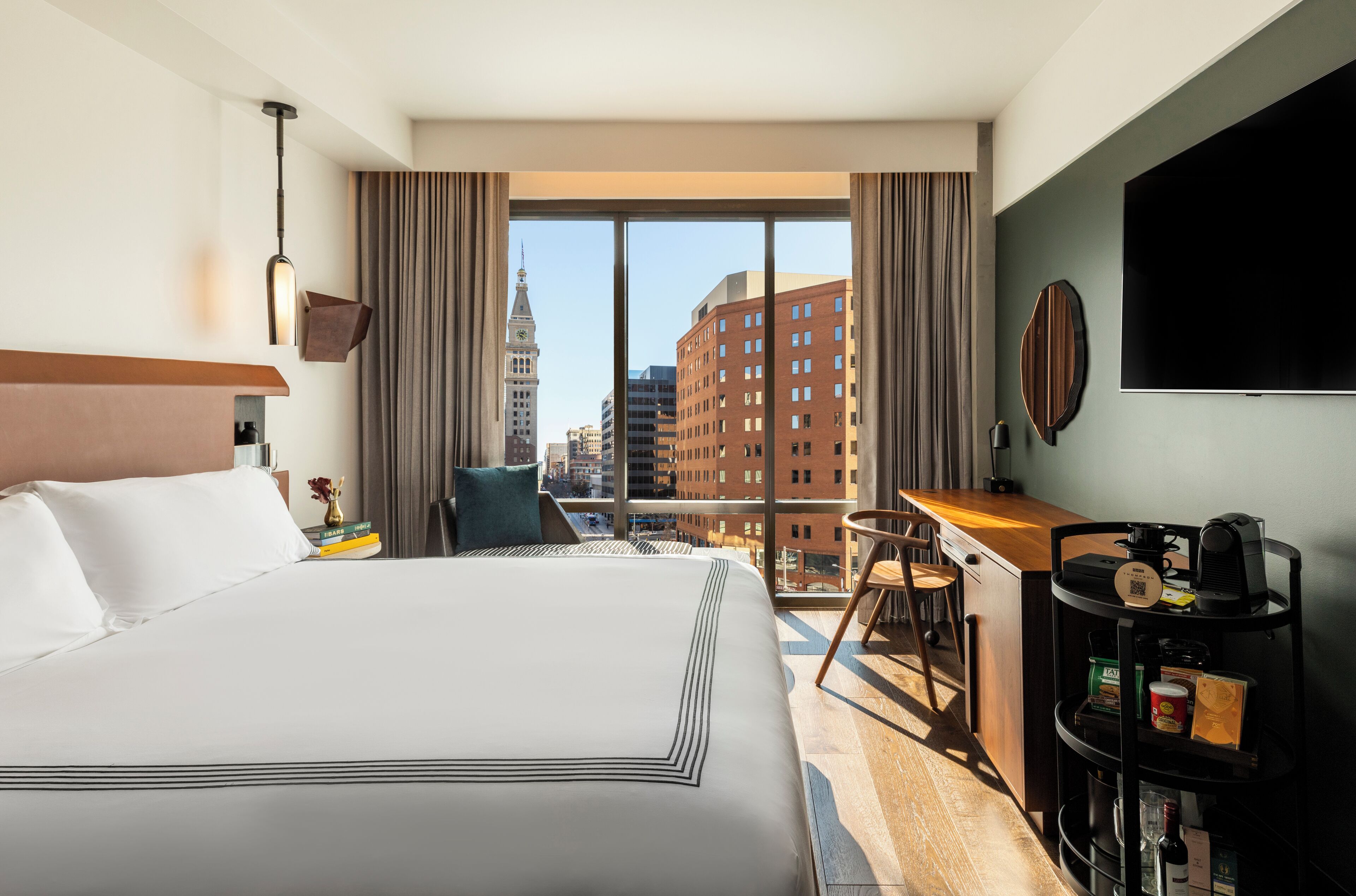Chambre, 1 très grand lit, vue ville | Vue sur la ville