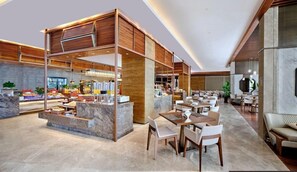 Dining - Hualuxe Suzhou Bay Hot Spring Resort, an IHG Hotel (Suzhou)