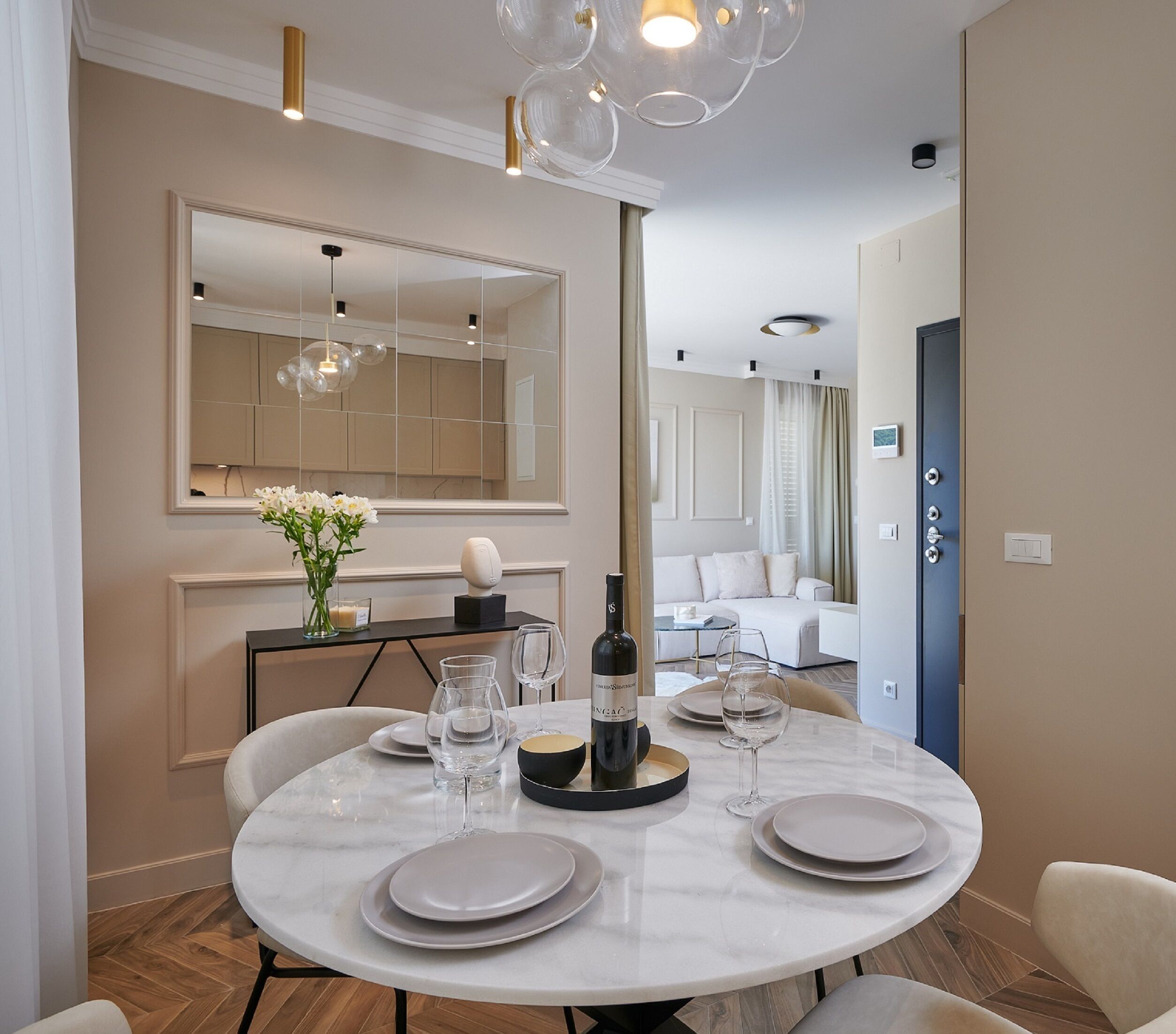 Apartamento (Two Bedroom Apartment with Terrace) | Servicio de comidas en la habitación