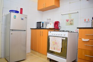 Mikrowelle, Kochgeschirr/Geschirr/Besteck