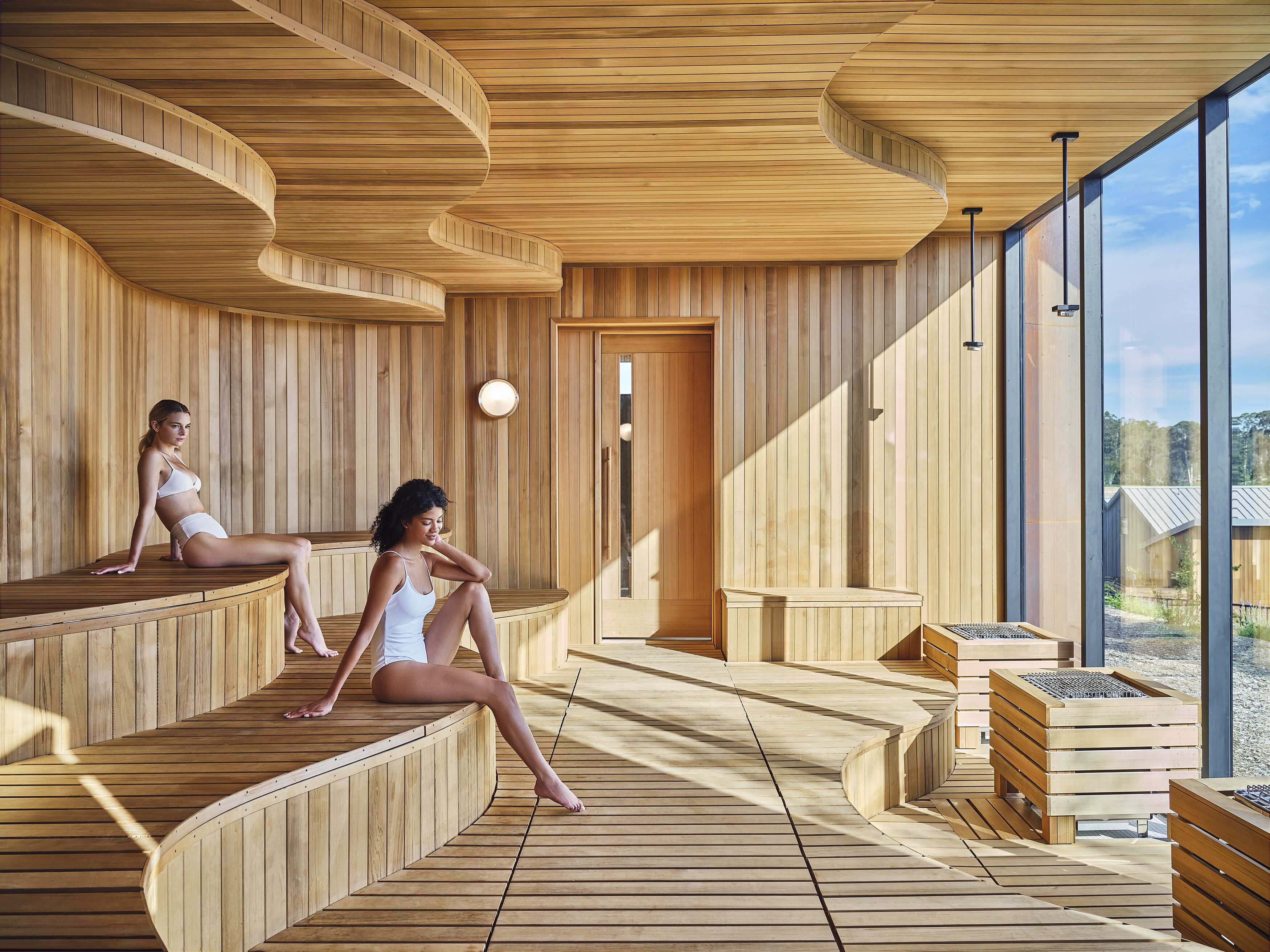 Couples treatment room(s), sauna, steam room, body treatments