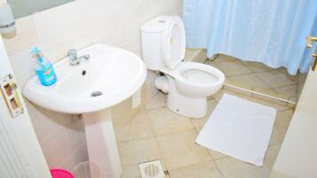 Free toiletries, towels