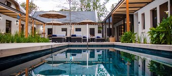 Southern Sun De Wagen