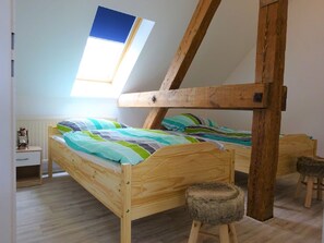 1 bedroom, travel crib, free WiFi, bed sheets