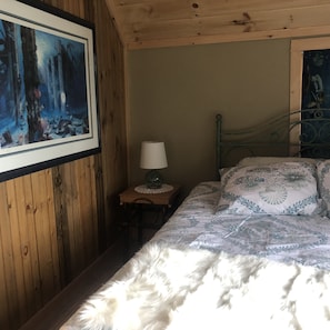3 habitaciones, escritorio, tabla de planchar con plancha y wifi gratis