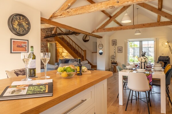 Dining - Mount Zion, Wells-next-the-Sea, Norfolk (Wells-next-the-Sea)