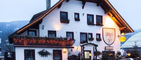 Fachada del alojamiento